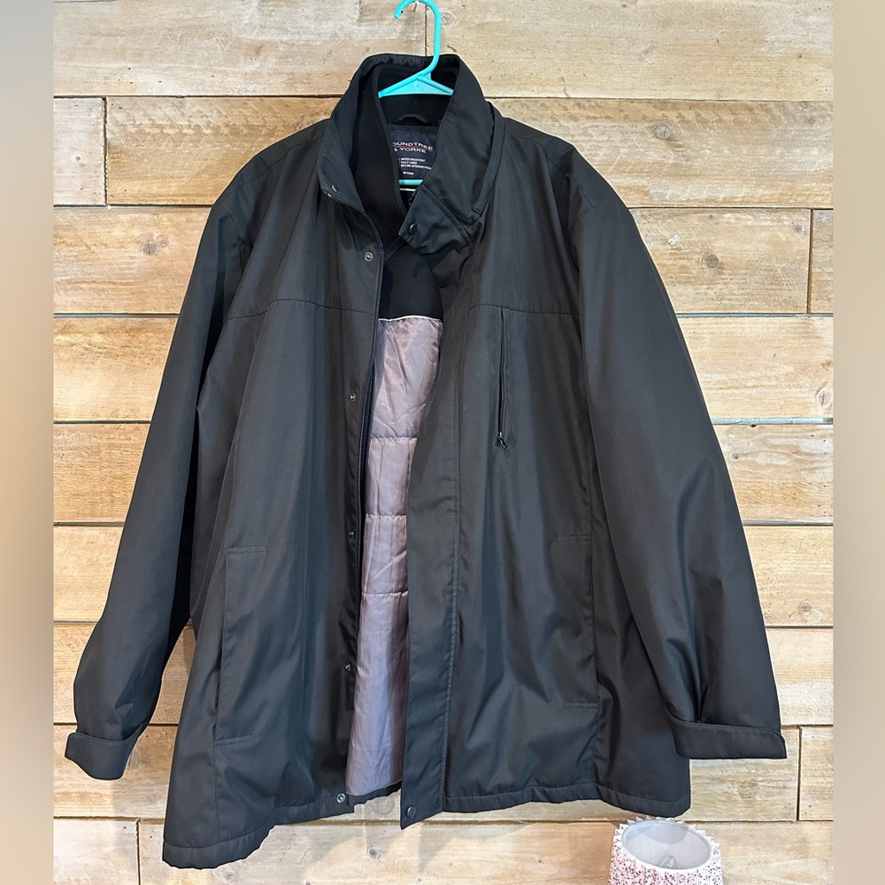 Roundtree & Yorke Big & Tall insulated jacket, size 3XB (3XL Big)